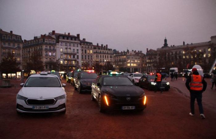 cosa hanno in programma i taxi per martedì