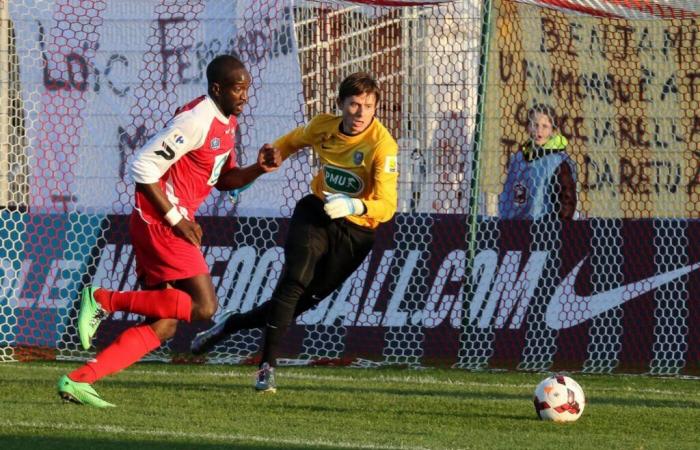 Coupe de France: quando un portiere si accende una sigaretta all'intervallo – Coupe de France – 8° turno – Feignies-Aulnoye-Gallia Lucciana (1-0)