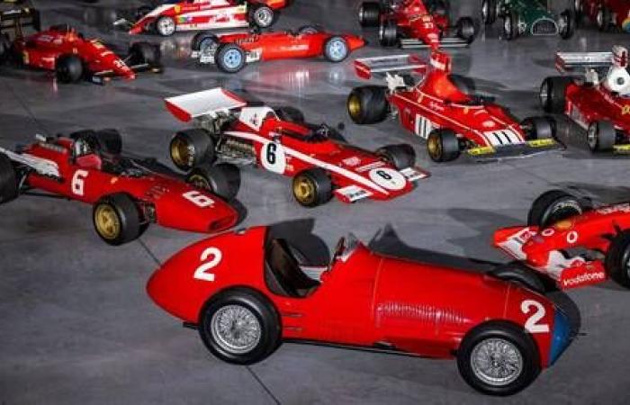 L'ex zar della F1 Bernie Ecclestone vende la sua intera collezione di auto