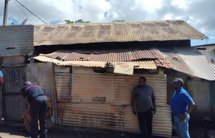 Un bambino è morto in un incendio a Poroani