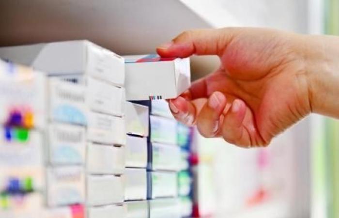 88 trattamenti venduti in Francia nella lista nera dei farmaci Prescrire nel 2025