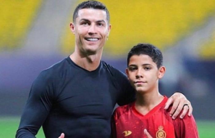 Cristiano Ronaldo rivela suo figlio: “Quando gli ho mostrato la stanzetta dove dormivo quando avevo 12 anni, mi ha risposto…”