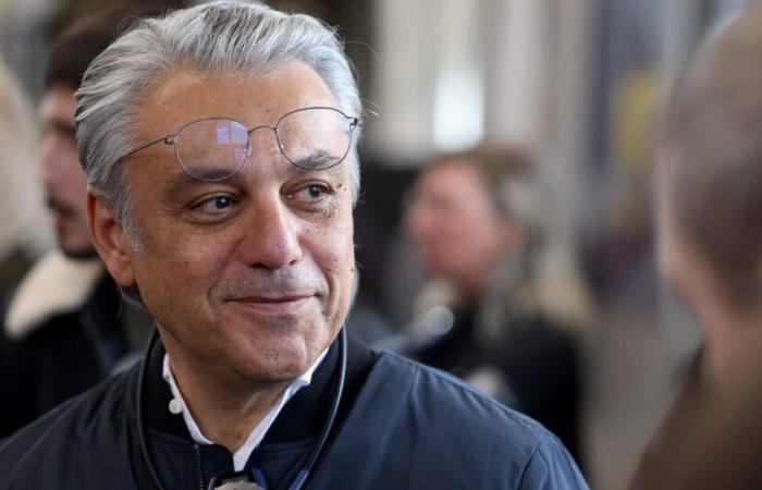 Luca de Meo nuovo boss di Stellantis? No, “ha ancora lavoro alla Renault”