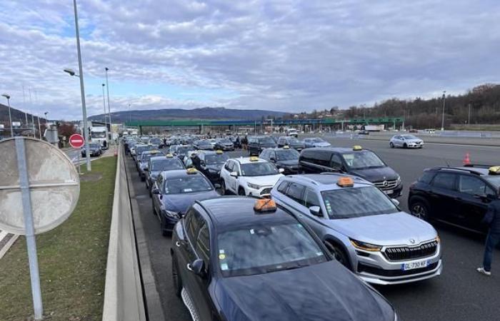 Alta Savoia: mobilitazione dei taxi contro le nuove regole del trasporto sanitario