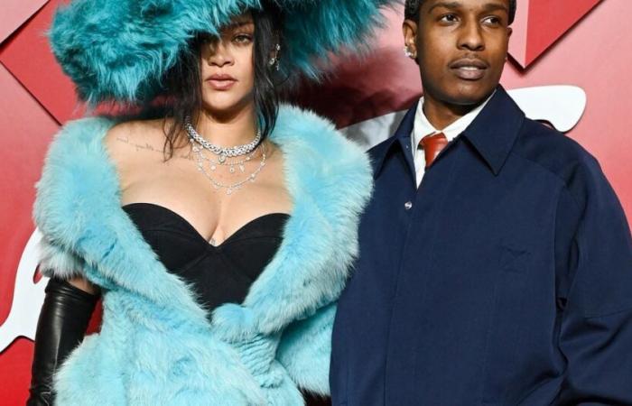 Rihanna sorprende con un completo di pelliccia blu e un cappello XXL ai British Fashion Awards 2024