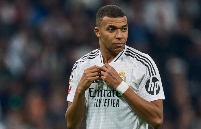 Kylian Mbappé scontento, queste due cose gli mancano