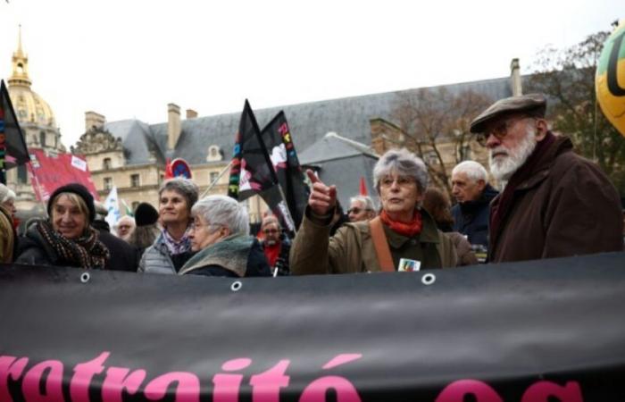 Manifestazioni dei pensionati per un aumento delle pensioni in linea con l'inflazione: notizie