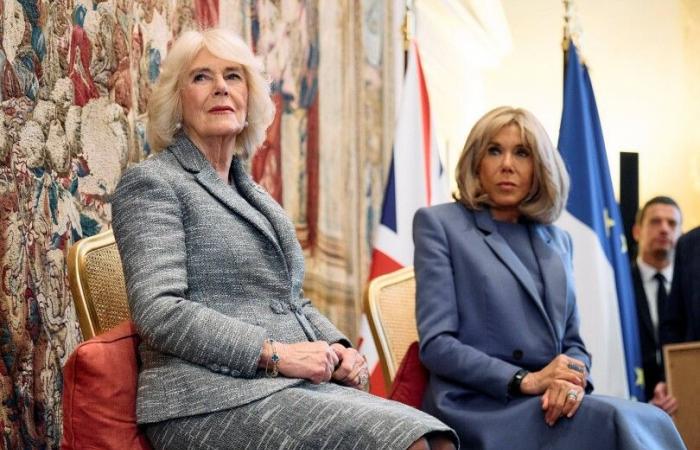 Camilla e Brigitte Macron, un’intesa più che cordiale a Londra per celebrare la letteratura