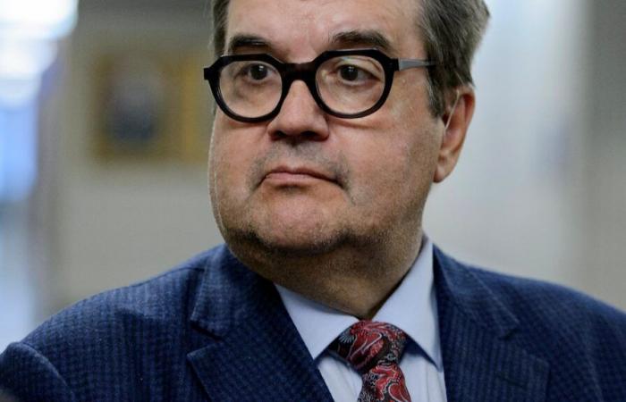 L’Agenzia delle Entrate canadese chiede più di 266.000 dollari di tasse non pagate al candidato alla leadership del PLQ Denis Coderre