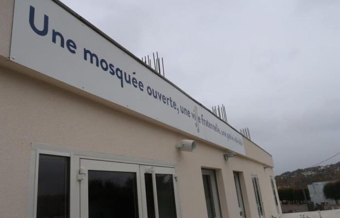 Yvelines: a Mantes-la-Ville, la moschea definitivamente salvata