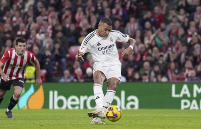 Real Madrid: l’incubo di Mbappé: sbaglia ancora un rigore ed è ancora assente