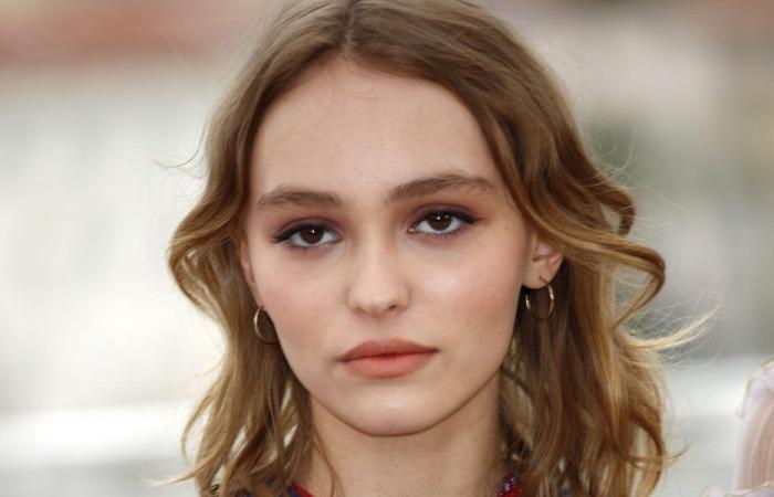 Lily-Rose Depp vuole proteggere la sua privacy a tutti i costi