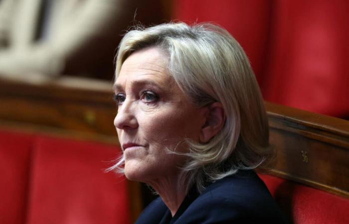 Mozione di censura: Marine Le Pen seppellisce il governo Barnier, il voto prossimamente