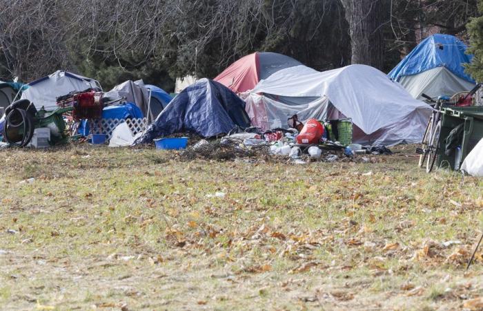 I senzatetto “esplodono” | Il Quebec ritiene di “invertire la tendenza”