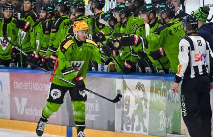 Hockey: Friburgo in manifestazione contro l’Ajoie