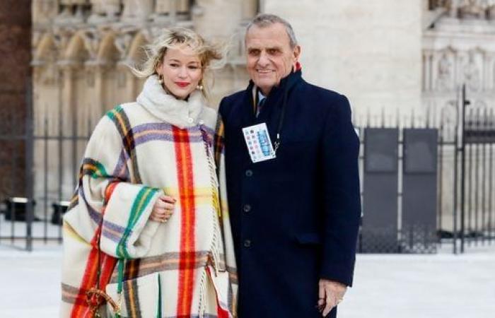 Cerimonia di riapertura di Notre-Dame: Jean-Charles de Castelbajac orgoglioso al braccio di Pauline, 40 anni più giovane, nonostante le critiche