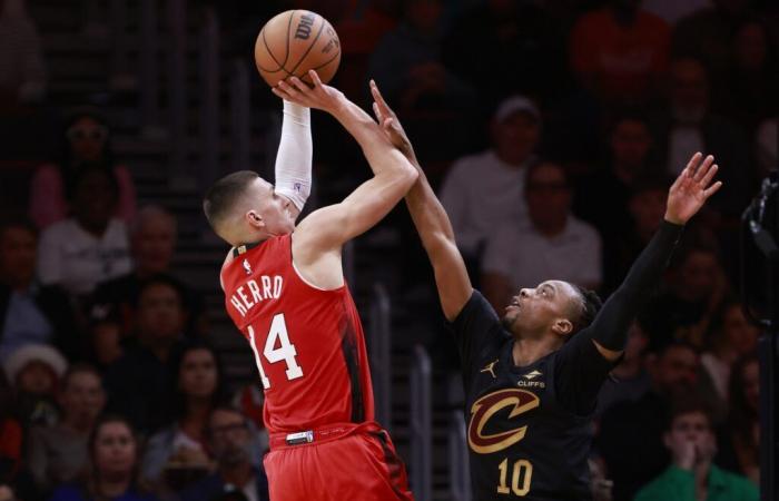 Tyler Herro (34 punti) aiuta Heat a rinfrescare i Cavs