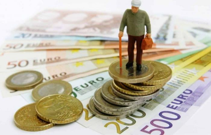 l’aumento delle pensioni sarà ufficialmente del 2,2% nel 2025