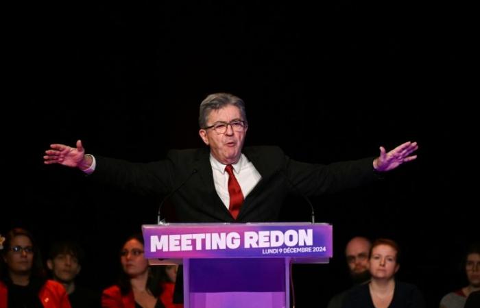 Mélenchon mette in guardia il PFN sui costi di una rottura