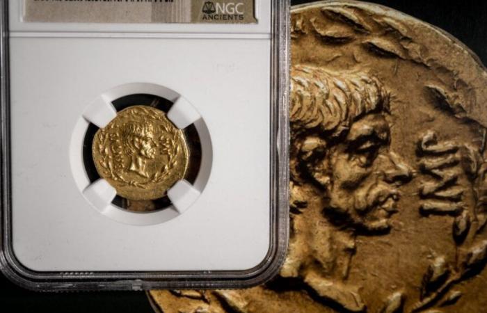 La sorprendente storia di una moneta d'oro romana con l'immagine di Bruto venduta all'asta per 1,98 milioni di euro