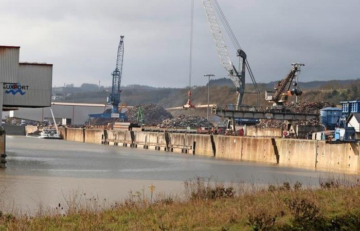 Blocco della Mosella: ferrovia e strada come alternative