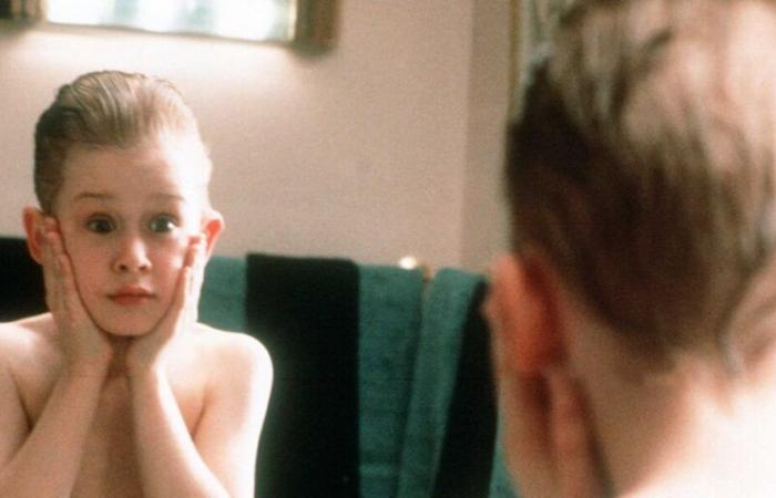 La divertente reazione del figlio di Macaulay Culkin alla scoperta del film cult di suo padre