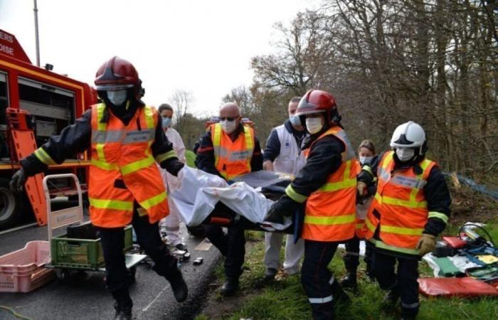 un automobilista gravemente ferito in uno scontro faccia a faccia sulla D927