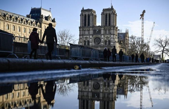 A Notre-Dame, una messa per ringraziare i 340.000 donatori che hanno permesso di ricostruire la cattedrale in cinque anni