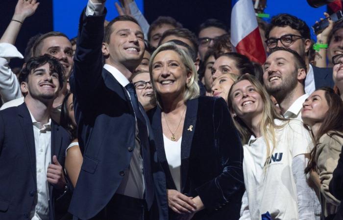 Il sondaggio dà in testa Le Pen e Bardella