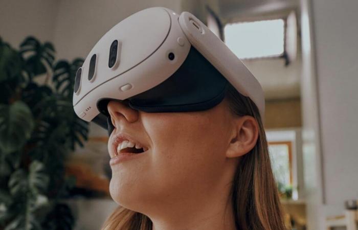 Regalo di Natale, questo visore VR premium è a un prezzo basso su Amazon