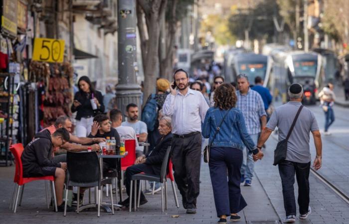 Gli israeliani sono “al di sotto della media OCSE” in termini di alfabetizzazione, calcolo e risoluzione dei problemi