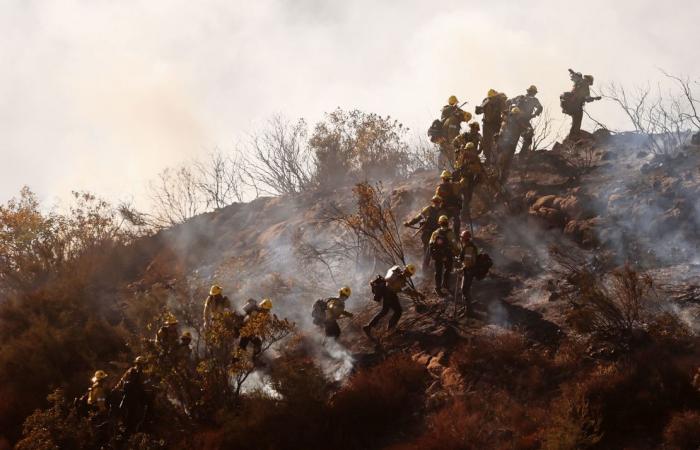 Incendio di Malibu: 18.000 residenti rischiano l’evacuazione poiché persistono gli avvisi di incendio della Bandiera Rossa