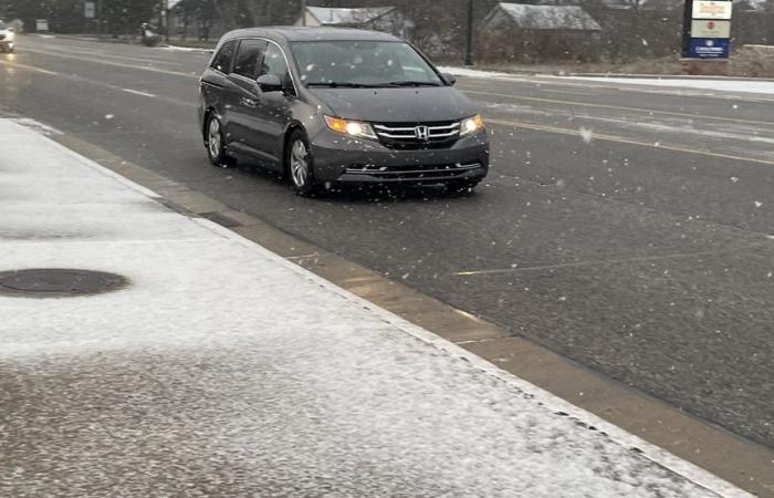 Gli automobilisti del Michigan si preparano per strade scivolose mentre la forte esplosione porta temperature gelide