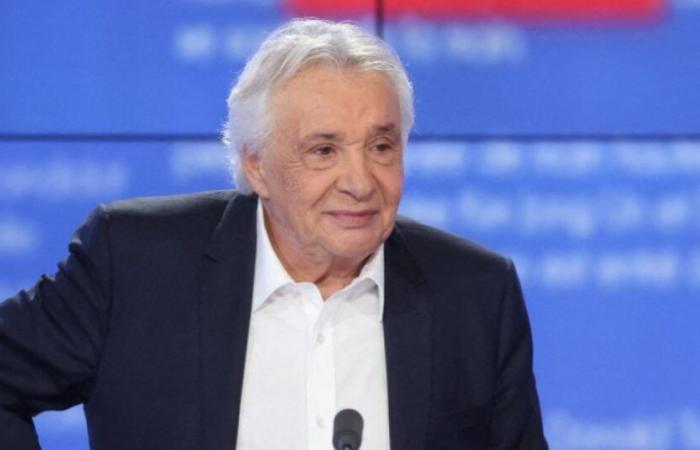 Scioglimento: “È ben fatto”, Michel Sardou parla della situazione politica e affronta Emmanuel Macron: News