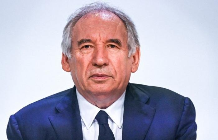 Governo: “C'è una strada da trovare”, ritiene François Bayrou, nominato primo ministro