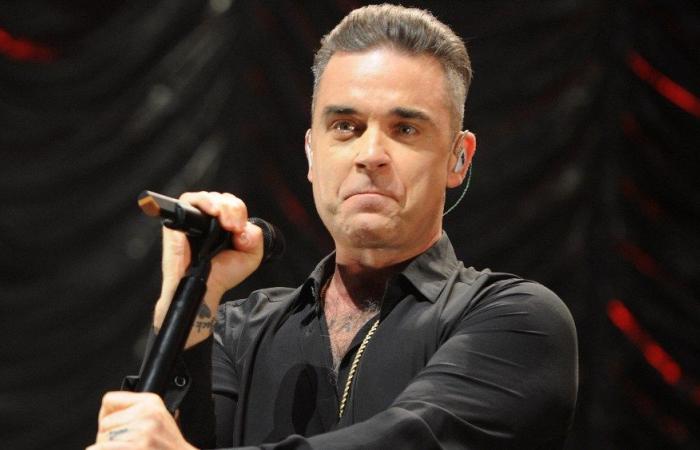 Robbie Williams sulle voci e sulla fama sulla sessualità