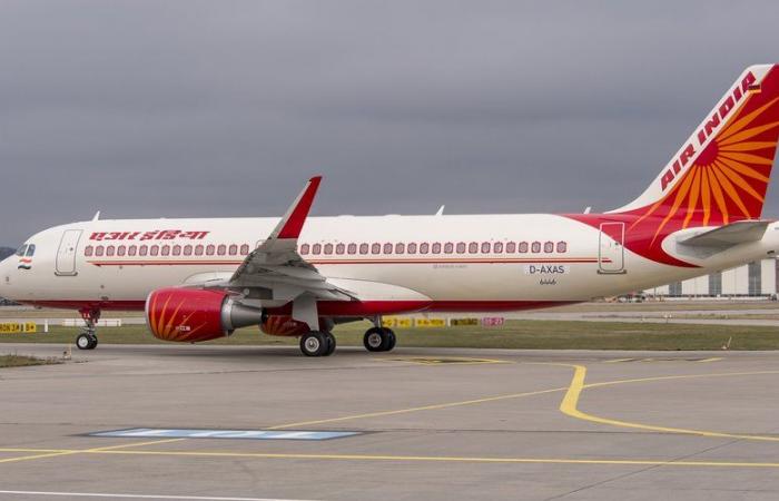 Lanciato a più di 200 km/h, un A320 dell'Air India interrompe il decollo, all'ultimo minuto… Non era sulla pista