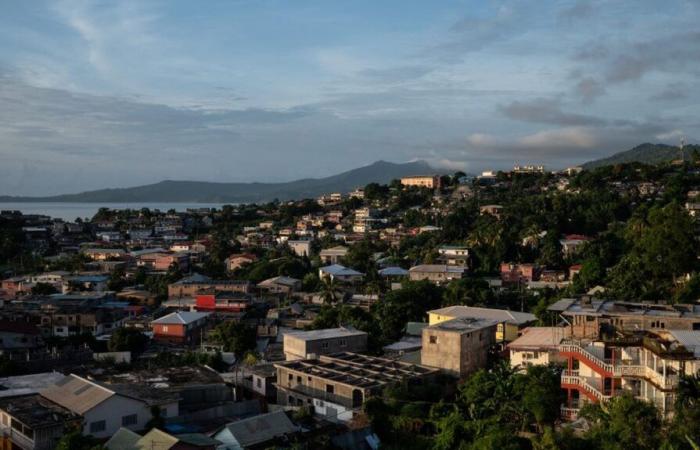 Mayotte ha messo in allerta ciclone rossa dalle 22, ora locale, annuncia il prefetto