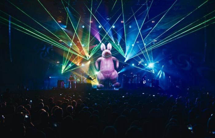 “Ci prepariamo per questo ruolo avendo ascoltato tutte le canzoni fin da quando eravamo piccoli”: il chitarrista dei Pink Floyd Australian Show parla dello show 2025