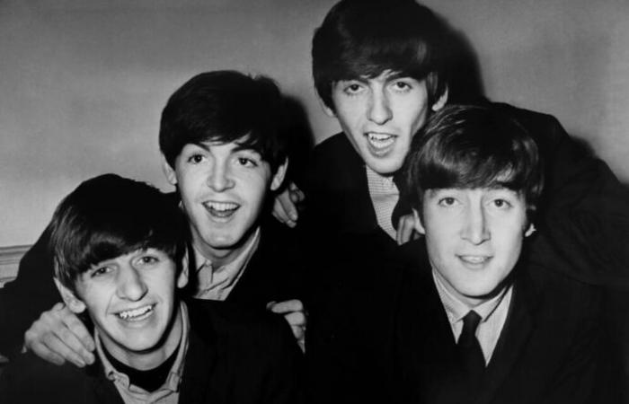 Documenti legali legati ai Beatles venduti per quasi 11.000 euro