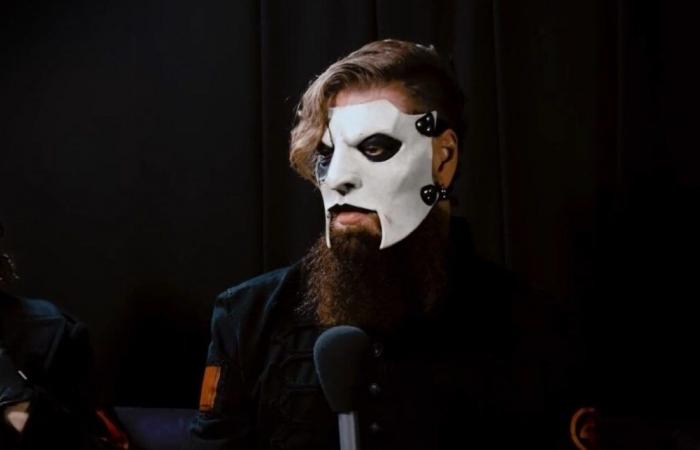 Jim Root degli Slipknot minaccia di pubblicare l’album Look Outside Your Window su YouTube