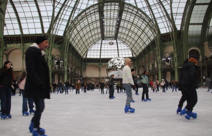 a Parigi, il ritorno dell'immensa pista di pattinaggio del Grand Palais incanta i visitatori