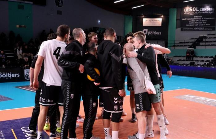 a seguire l'incontro tra Alterna Stade Poitevin Volley-Ball e Chaumont