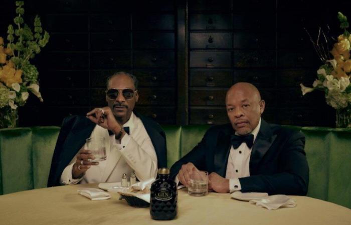 Dopo “Doggystyle”, Snoop Dogg e Dr. Dre pubblicano un album che si diverte molto