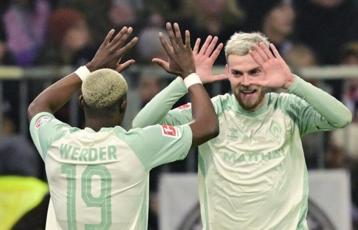 St. Pauli – Werder Brema: partita interrotta per 12 minuti, scandalo pirotecnico! | sport