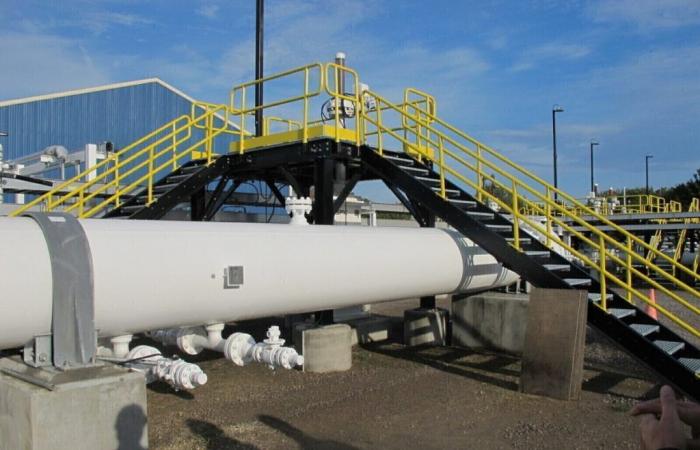 Un oleodotto difettoso fa fuoriuscire più di 260.000 litri di petrolio nel Wisconsin