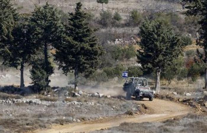 Israele effettua nuovi attacchi su siti militari in Siria, afferma l’ONG