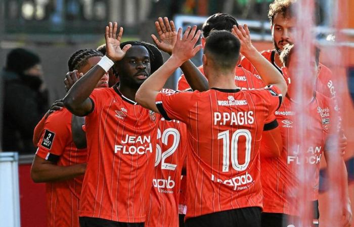 L’FC Lorient finalmente leader della Ligue 2 dopo la vittoria contro il Paris FC