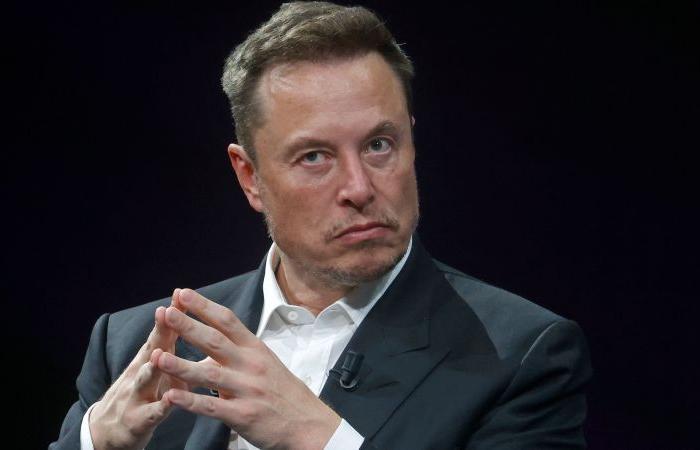 Elon Musk afferma che la SEC gli ordina di pagare una multa per l'acquisto su Twitter altrimenti dovrà affrontare delle accuse