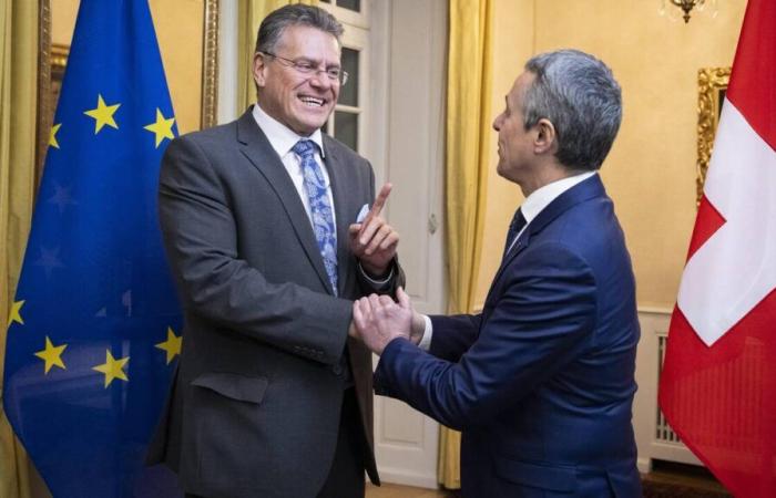 Ignazio Cassis e Maros Sefcovic discutono delle «fasi finali» dei negoziati tra la Svizzera e l’Unione europea